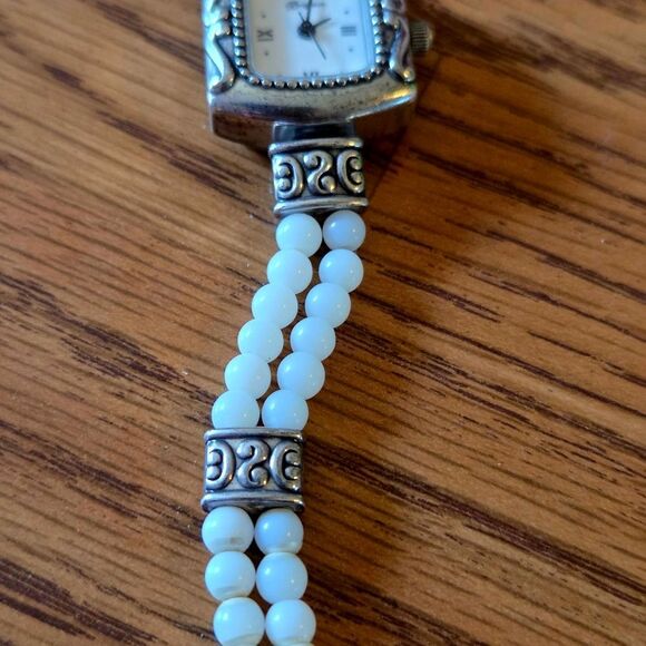 BRIGHTON "Lady Jane Emporia" Vintage Silver And Pearl Watch CITY WEDDING STYLE - Picture 7 of 12